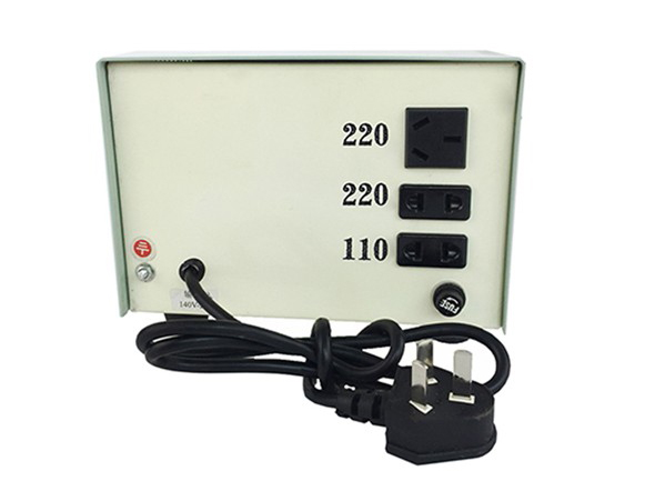 家用交流穩(wěn)壓器